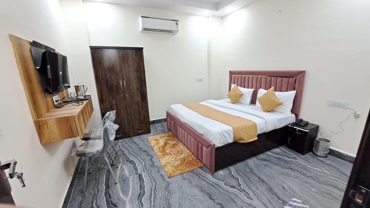 Hotel O City Deluxe Delhi  Exterior photo